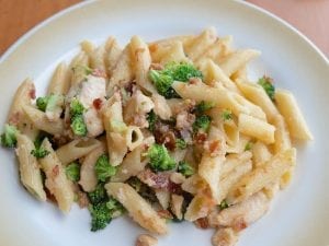 penne with red pepper sauce and broccoli penne pasta