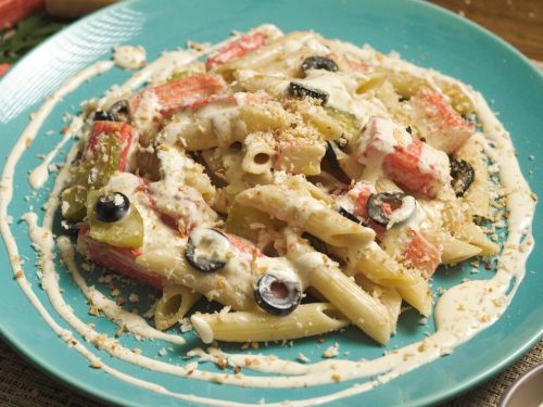 Pickle Olive and Imitation Crabmeat Pasta Salad Recipe
