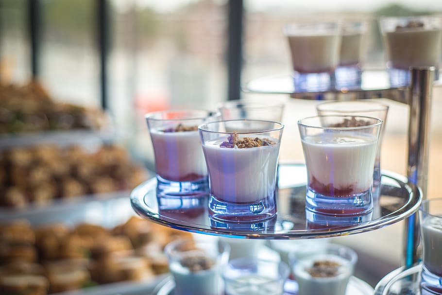 delicious pudding shots