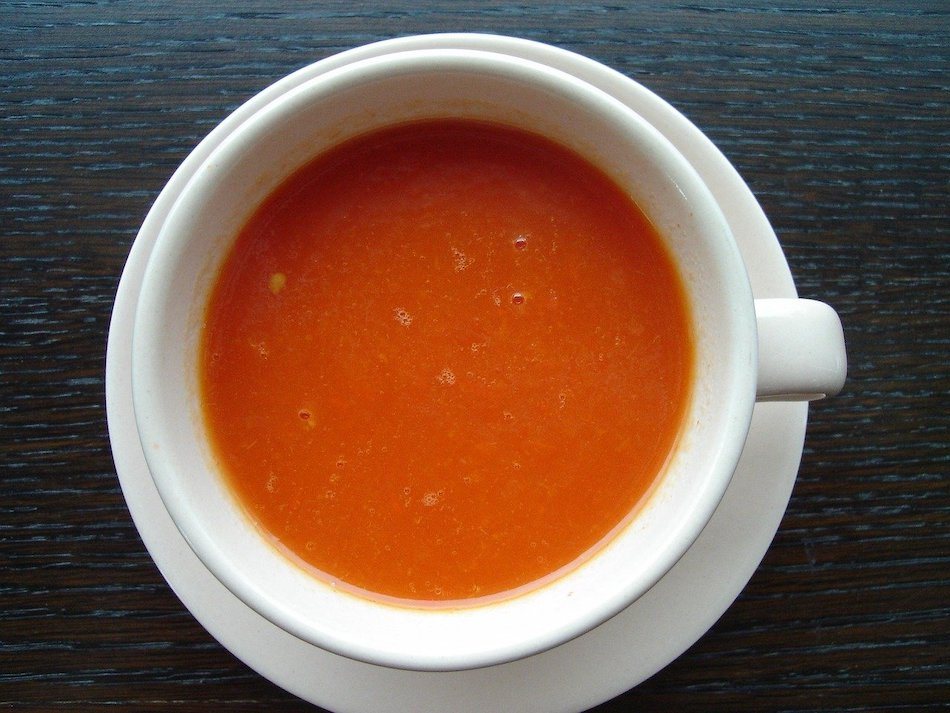 roasted red bell pepper soup with lemon vinaigrette