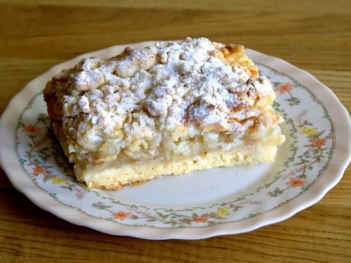 delicious sour cream apple pie