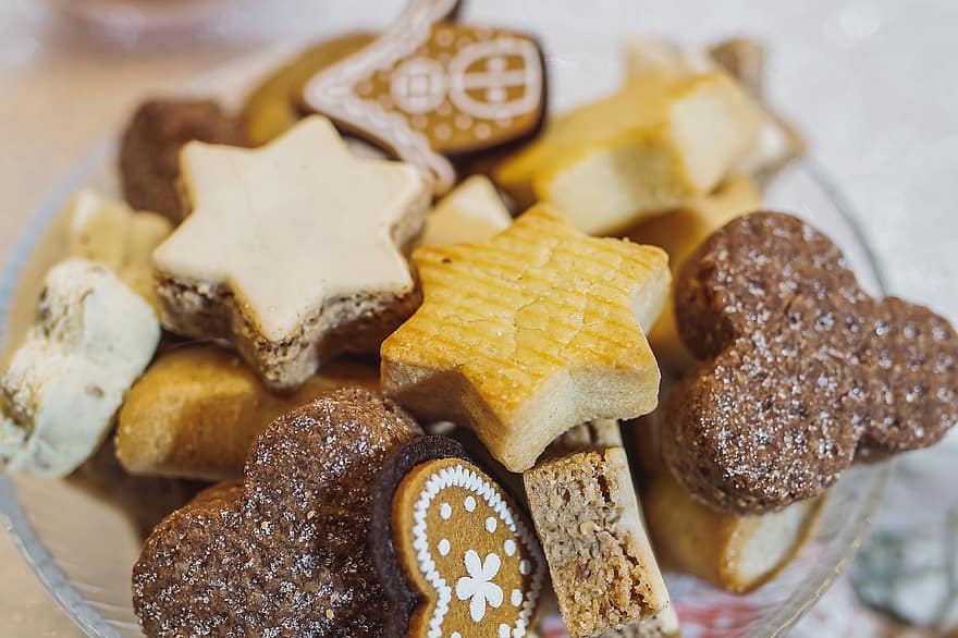 sour cream cut out cookies