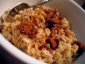 Copycat Cracker Barrel Old-Fashioned Oatmeal Recipe