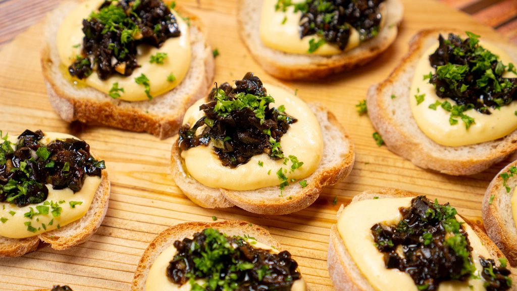 https://recipes.net/wp-content/uploads/2020/05/black-olive-caviar-bites-recipe-1024x576.jpg