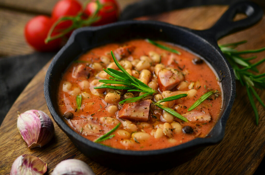 Cajun Brew Pork N' Beans Recipe, slow cooker pork and beans recipe from scratch