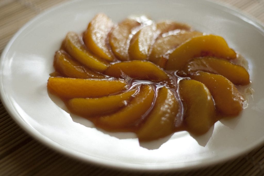 caramel peaches