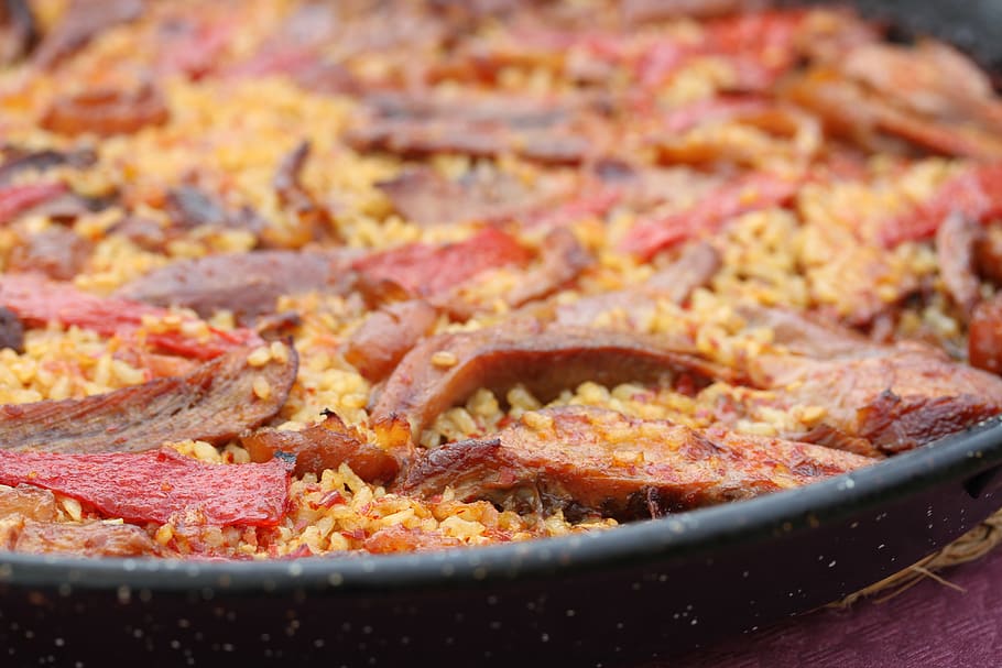 delicious chicken,sausage and rice casserole