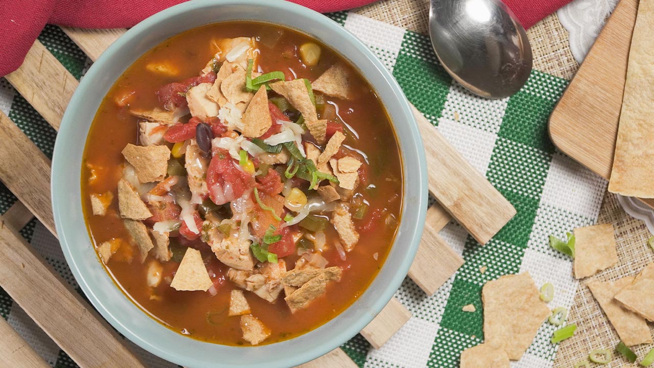 Simple Tortilla Soup Recipe in a Mason Jar