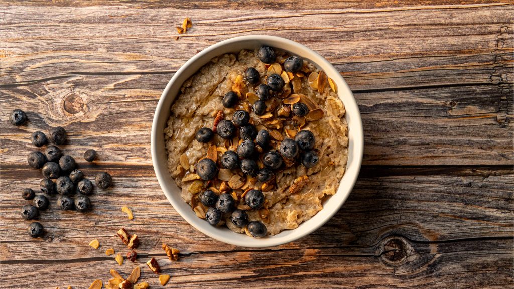Copycat Starbucks Oatmeal with Fresh Blueberries Recipe, Oatmeal topped with blueberries, nuts, and agave syrup