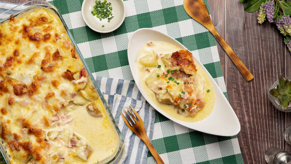 creamy-mozzarella-potato-bake-recipe