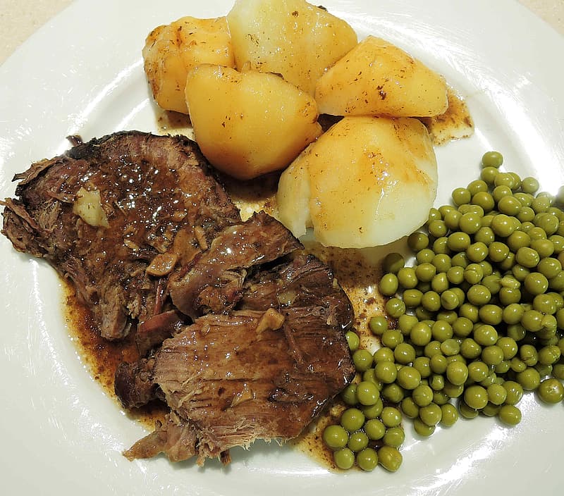 flavorful crockpot steak