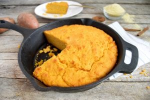 Copycat Old Country Buffet’s Sweet Cornbread Recipe