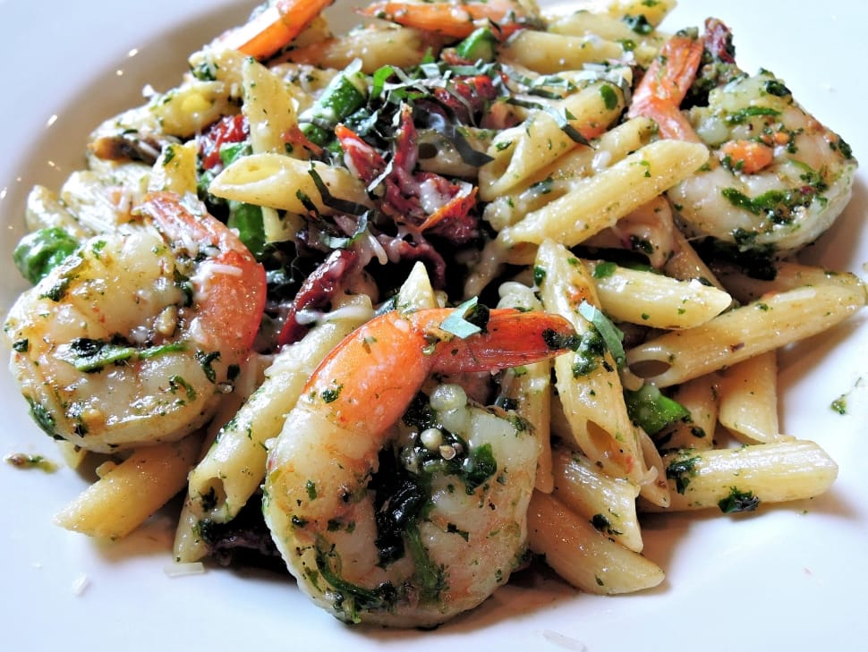 Penne Pasta with Shrimp, Asparagus, and Pepper Recipe