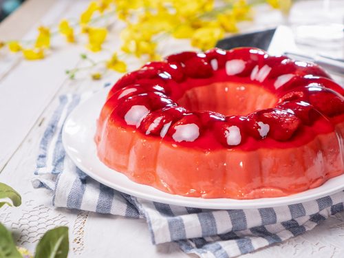 Raspberry Jello Bundt