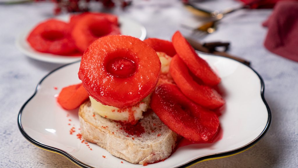 red-cinnamon-apple-rings-recipe