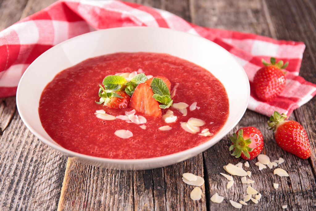 Summer Fruit Soup Recipe, chilled fruit soup made with fresh fruit