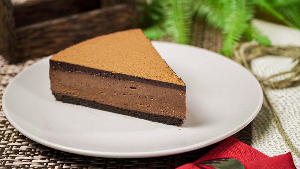 Decadent Chocolate Cheesecake Recipe - Sweet and creamy no bake chocolate cheesecake