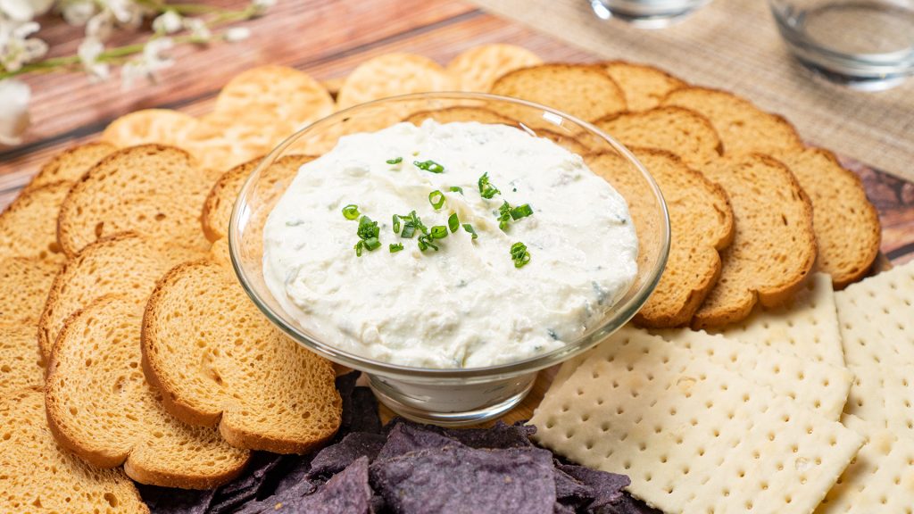 Cottage Cheese and Onion Dip