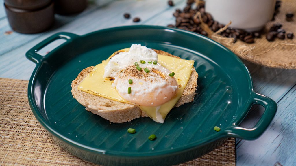 Microwaved Poached Eggs Recipe