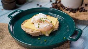 Microwave Poached Eggs