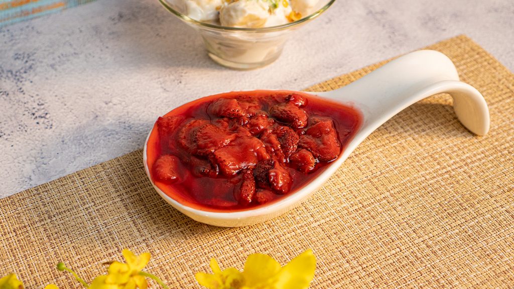 sweet-strawberry-reduction-recipe