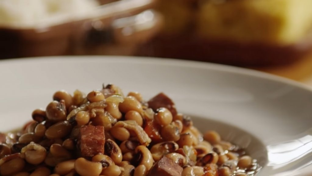 Crock Pot Spicy Beef with Black Eyed Peas Recipe