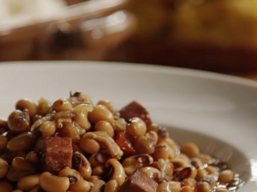 Crock Pot Spicy Beef with Black Eyed Peas Recipe