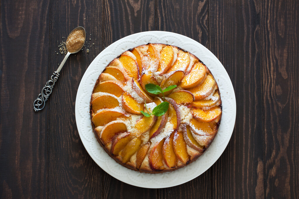 Open Face Peach Cake Recipe, a sweet fruit cake with fresh peach slices on top