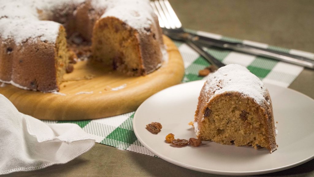 Sara Lee’s Incredibly Moist Pound Cake Recipe - Recipes.net