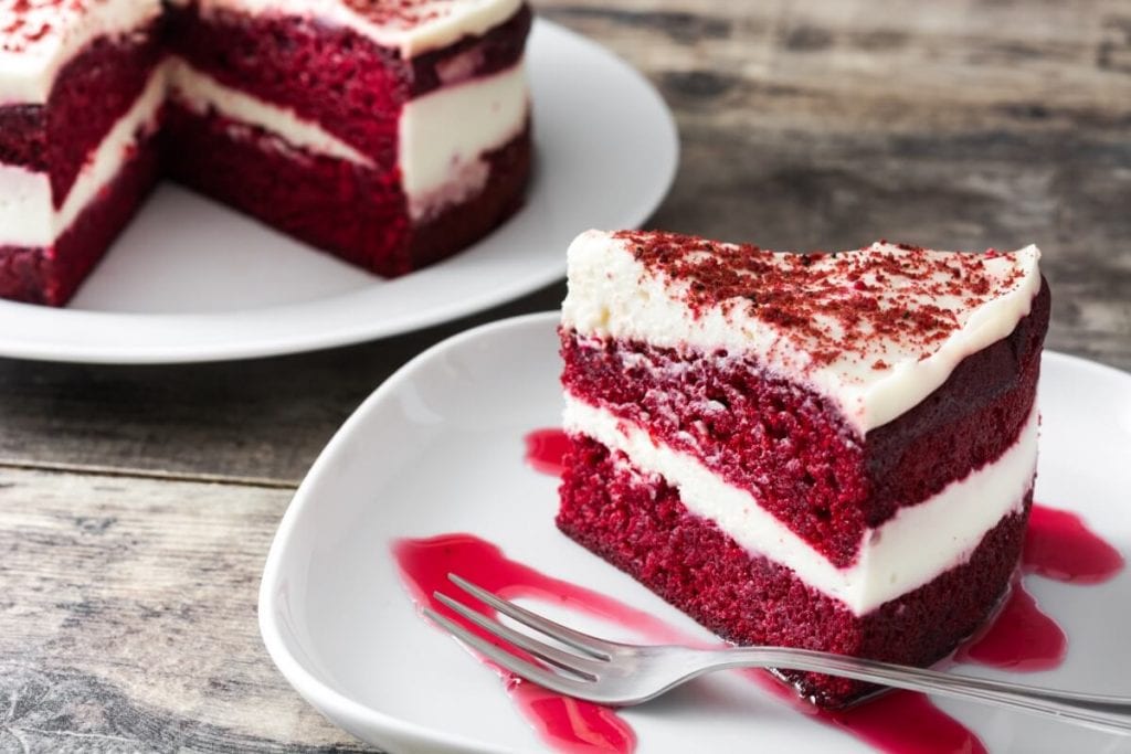 Red Velvet Cake Recipe, moist and simple red velvet cake with cream cheese frosting