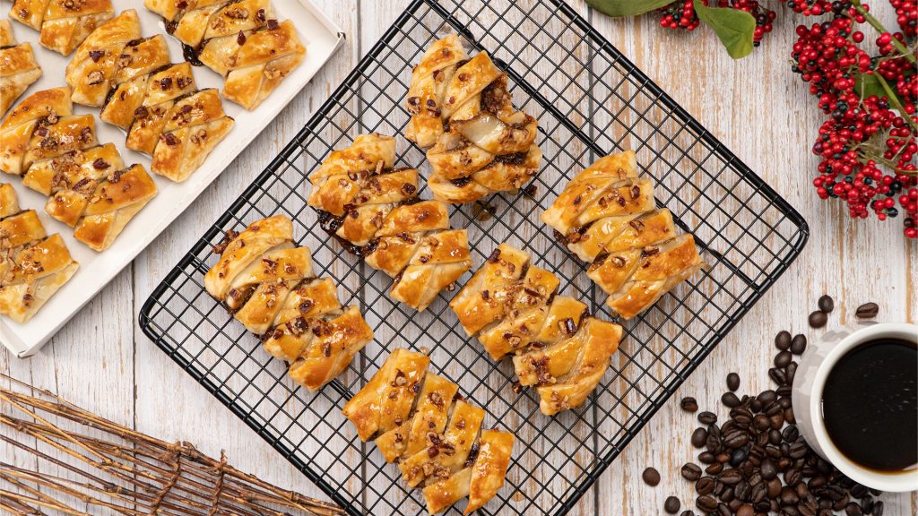 Sticky Sweet Maple Pecan Danish Recipe, pecan and maple filled pastry