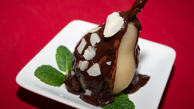 baked pears with chocolate