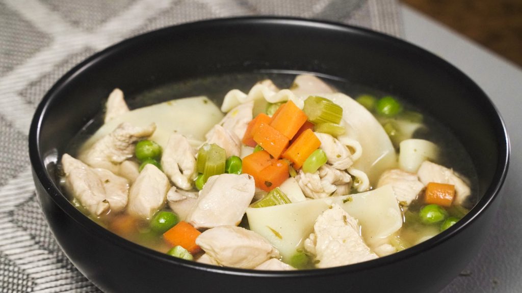 Panera Bread Chicken Noodle Soup Recipe (Copycat), panera bread homestyle chicken noodle soup