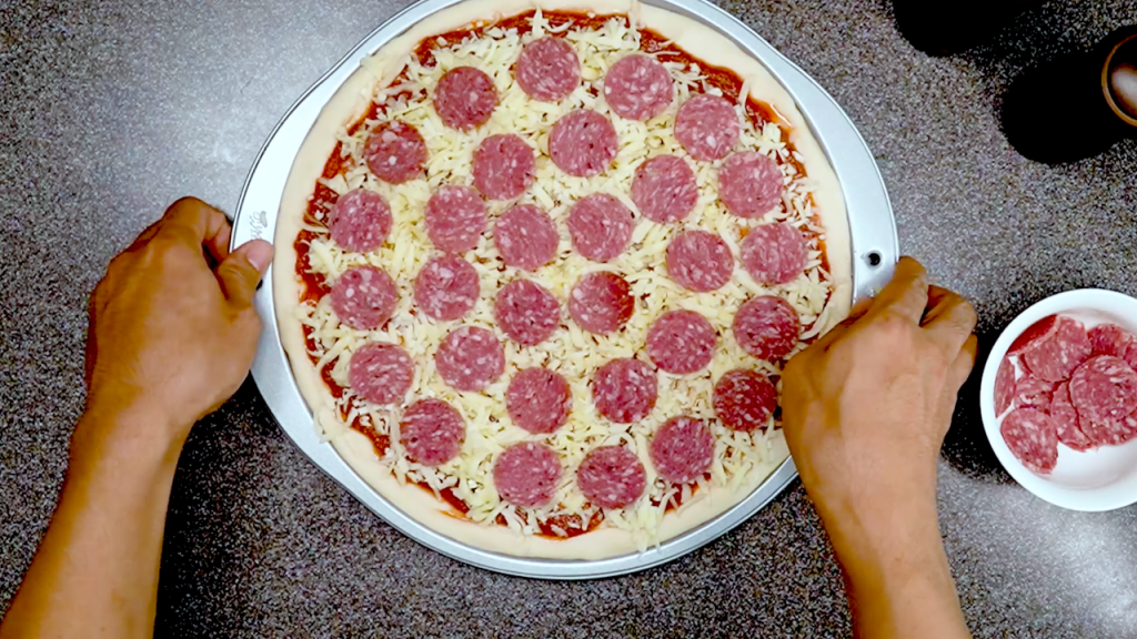 https://recipes.net/wp-content/uploads/2020/08/homemade-pizza-1024x576.png
