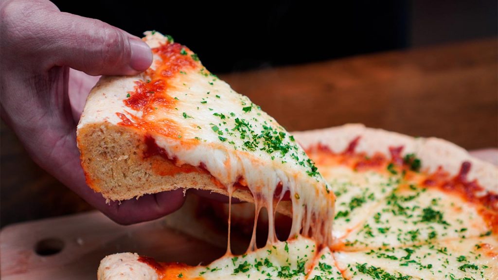 Copycat-Giordano-Deep-Dish-Pizza-Crust