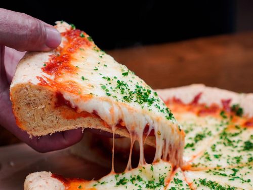 Copycat-Giordano-Deep-Dish-Pizza-Crust