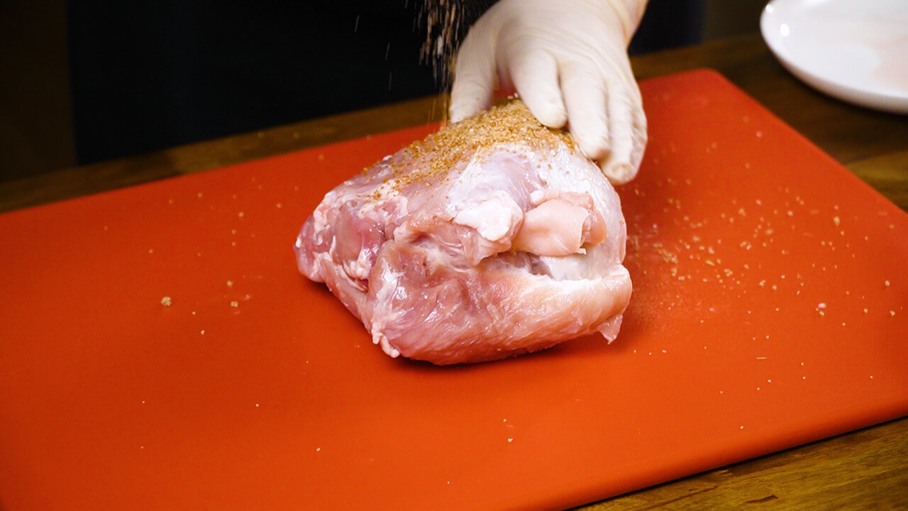 coating pork roast with dry rub