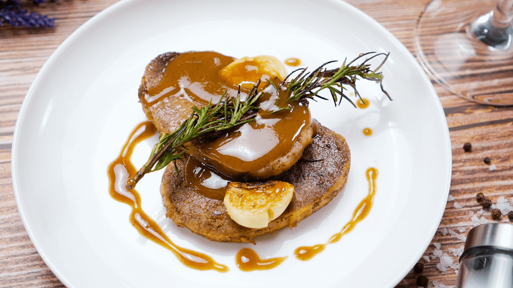 eye of round steak slathered with gravy