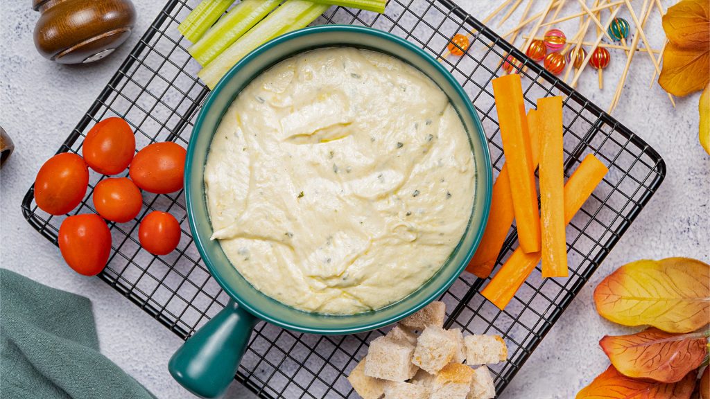 5-minute-mozzarella-fondue-recipe