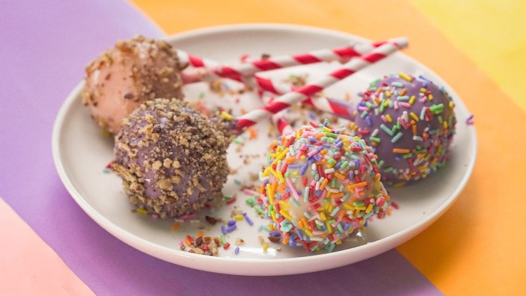 Best Cake Balls Recipe - How To Make Cake Balls