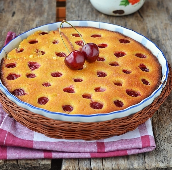 cherry dump cake