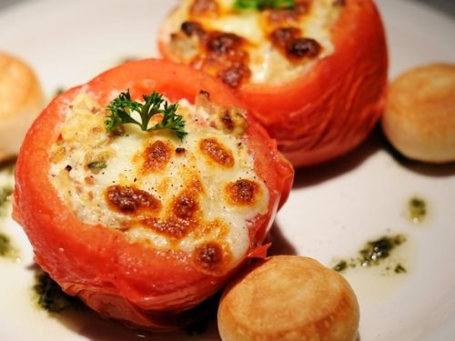 cheesy stuffed tomato