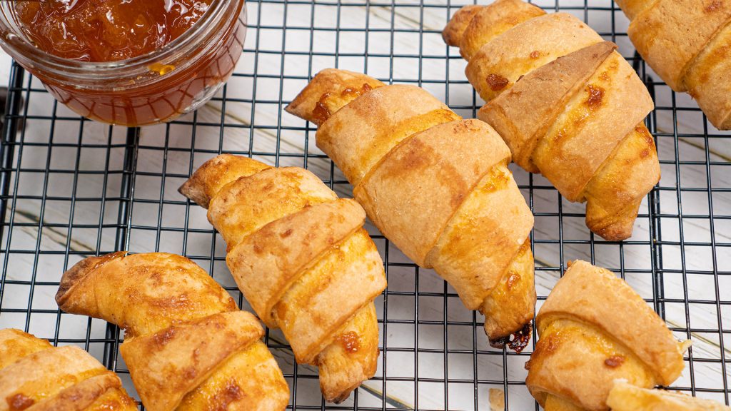 Jam-Filled Crescent Rolls Recipe 