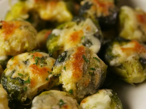 Cheesy Garlic Brussels Sprouts Recipe