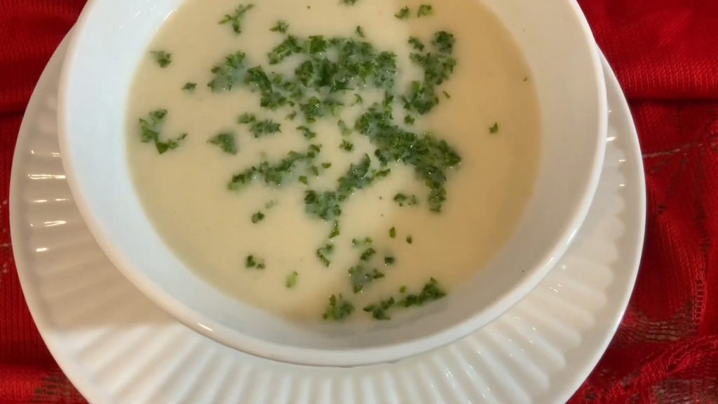 Creamy Cauliflower Chowder Recipe