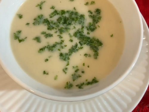 Creamy Cauliflower Chowder Recipe