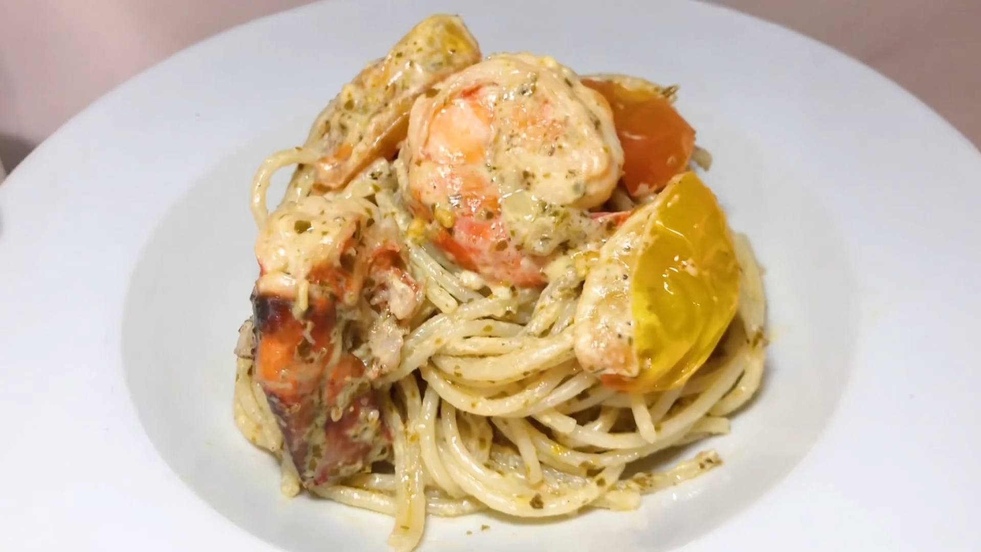 Creamy Pesto Shrimp Alfredo Recipe 