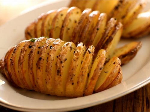 Hasselback-Herbed-Sweet-Potatoes-Recipe