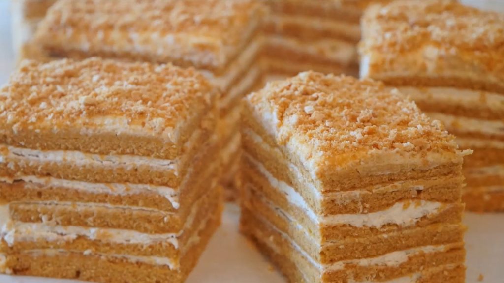Latvian Honey Cake Recipe