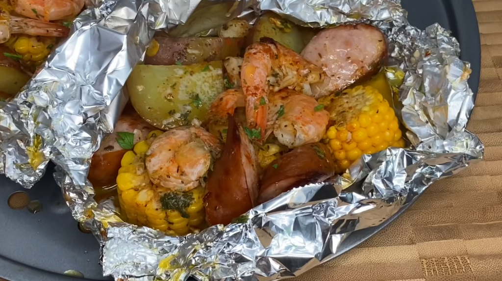 shrimp-and-mexican-corn-foil-packets-recipe